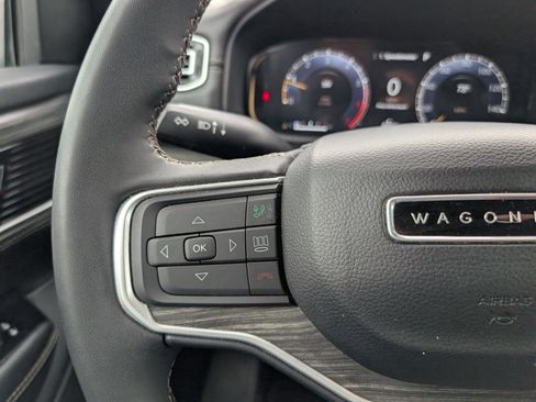 Used 2024 Jeep Wagoneer Series II AWD/4WD image 25