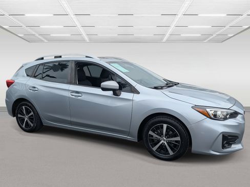 Used 2019 Subaru Impreza 2.0i Premium image 7