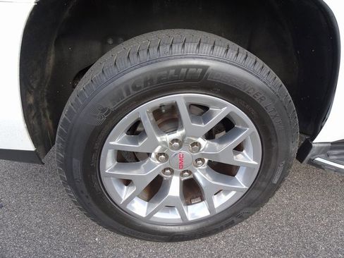 Used 2016 GMC Yukon SLT w/ Open Road Package image 43