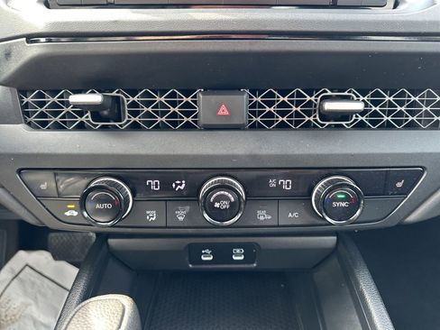 Used 2025 Honda Accord SE image 24