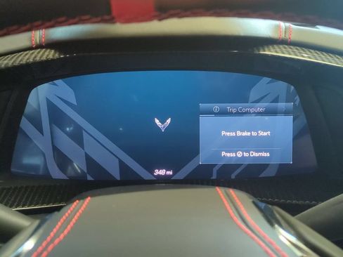Used 2024 Chevrolet Corvette Stingray Premium Cpe w/ Z51 Performance Package RWD image 18