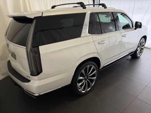 Used 2025 Cadillac Escalade Premium Luxury w/ Touring Package AWD/4WD image 8