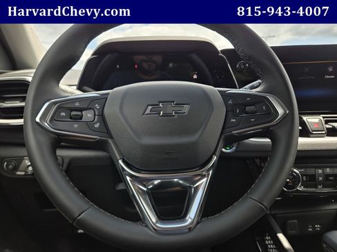 Used 2026 Chevrolet TrailBlazer LT w/ Convenience Package FWD image 16