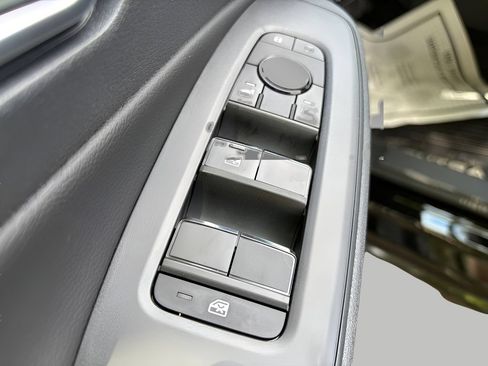 New 2026 Nissan Sentra SV w/ SV Convenience Package FWD image 12