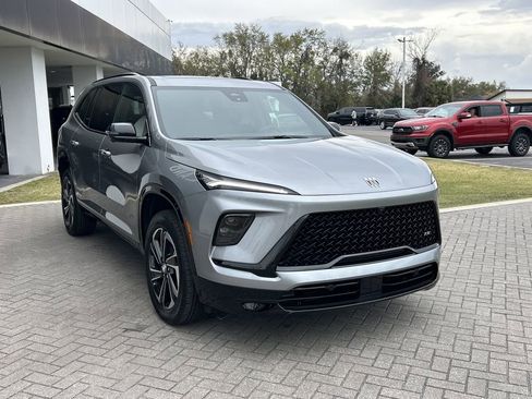 New 2026 Buick Enclave Sport Touring w/ Power Package image 7