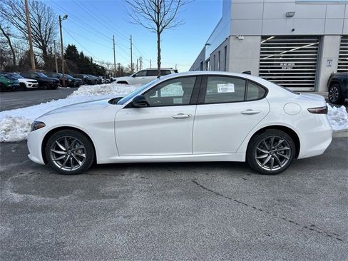 New 2026 Alfa Romeo Giulia AWD w/ Driving Assist Package image 5