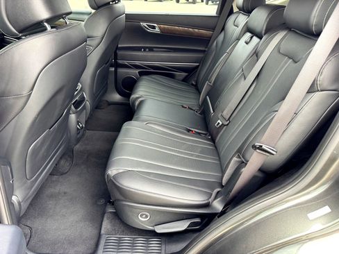 Used 2024 Genesis GV80 2.5T image 17