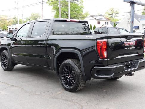 Used 2023 GMC Sierra 1500 Pro w/ Graphite Edition AWD/4WD image 3