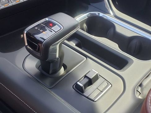 Used 2023 GMC Sierra 1500 Denali Ultimate AWD/4WD image 28