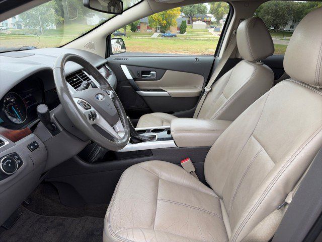 Used 2013 Ford Edge Limited AWD/4WD image 9
