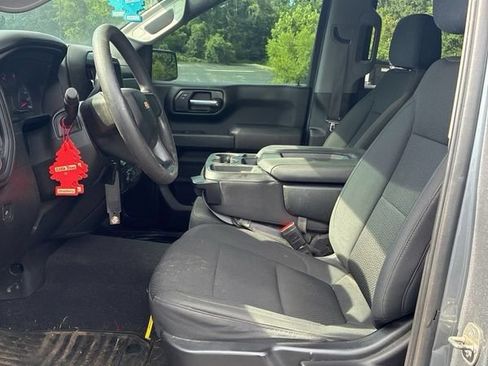 Used 2021 Chevrolet Silverado 1500 Custom w/ LPO, Dark Essentials Package AWD/4WD image 5