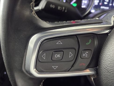 Used 2022 Jeep Wrangler Unlimited Sahara AWD/4WD image 20