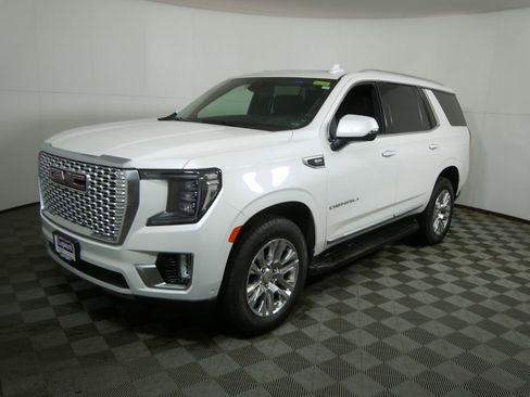 Used 2023 GMC Yukon Denali image 7