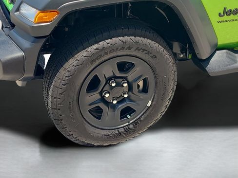 Used 2025 Jeep Wrangler Unlimited Sport AWD/4WD image 24