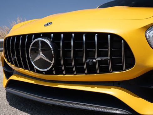 Used 2018 Mercedes-Benz AMG GT C image 11