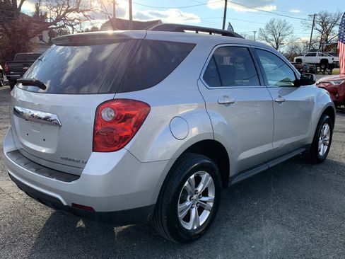 Used 2011 Chevrolet Equinox LT w/ Driver Convenience Package image 5