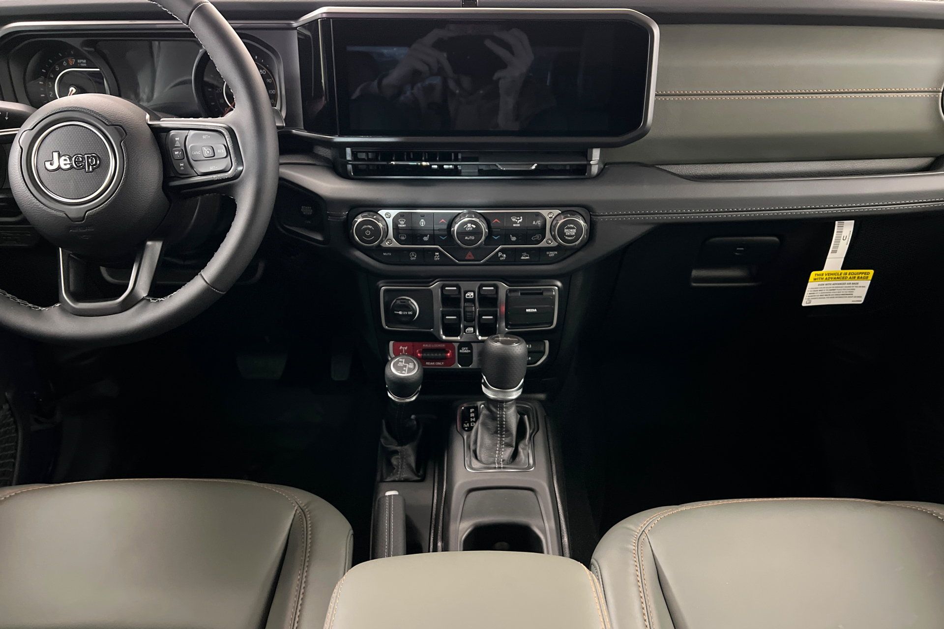 New 2026 Jeep Gladiator Mojave AWD/4WD image 13