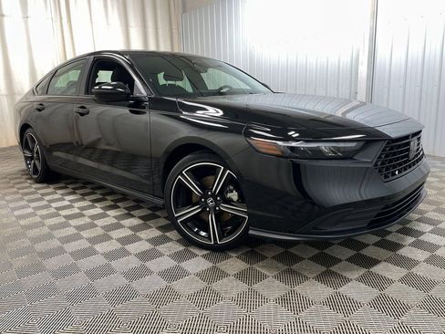 Used 2023 Honda Accord Sport image 44