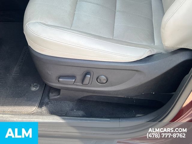 Used 2022 Kia Telluride EX w/ EX Premium Package AWD/4WD image 11