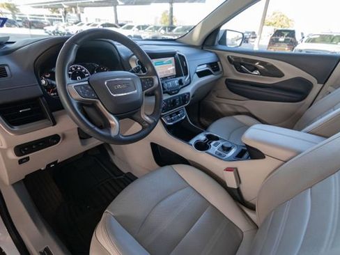 Used 2023 GMC Terrain Denali w/ Denali Premium Package image 7