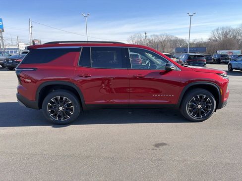 New 2026 Chevrolet Traverse LT w/ Sun and Wheel Package image 15
