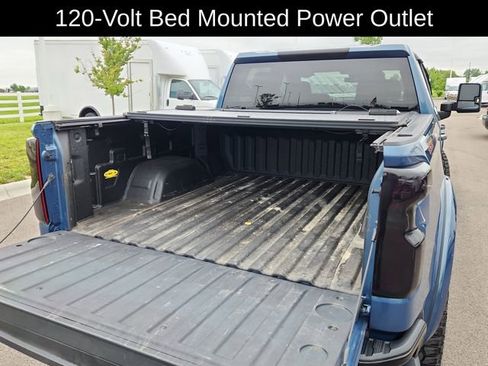 Used 2024 Chevrolet Silverado 1500 LT Trail Boss w/ LPO, Dark Essentials Package AWD/4WD image 35