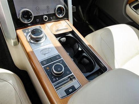 Used 2019 Land Rover Range Rover Supercharged AWD/4WD image 26