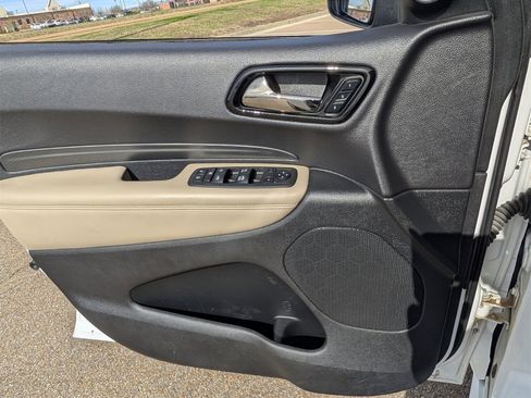 Used 2022 Dodge Durango GT image 22