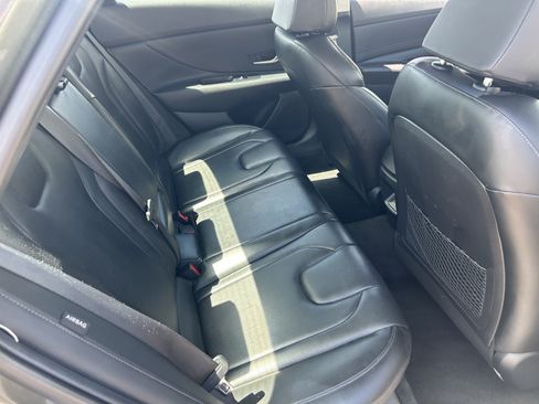 Used 2024 Hyundai Elantra Limited FWD image 13