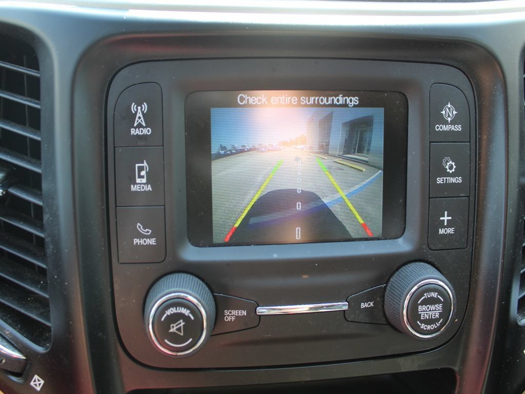 Used 2016 Jeep Cherokee Sport AWD/4WD image 13