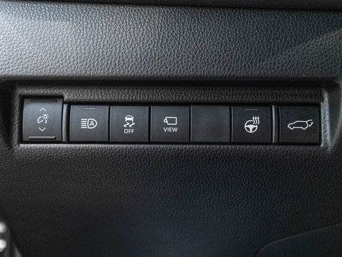 Certified 2022 Toyota Venza Limited w/ Advanced Technology Package AWD/4WD image 24