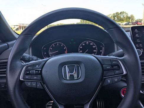 Used 2019 Honda Accord Sport image 22