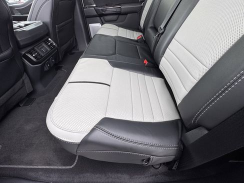 New 2025 Ford F150 Lightning Platinum image 27