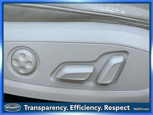 Used 2017 Audi A4 2.0T Premium Plus w/ Premium Plus Package image 23