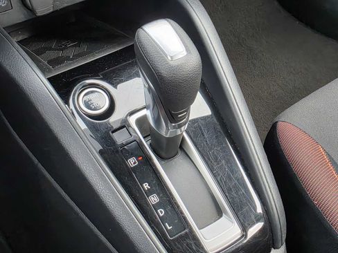 Used 2024 Nissan Versa SR FWD image 33
