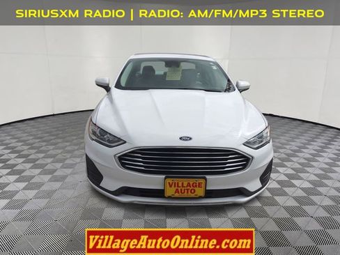 Used 2020 Ford Fusion SE image 6