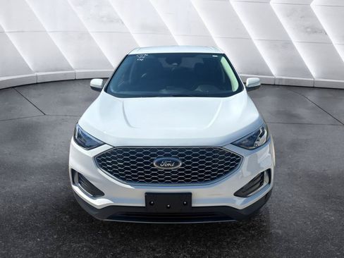Used 2024 Ford Edge SEL AWD/4WD image 2