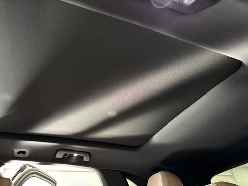 Used 2019 Porsche Cayenne S AWD/4WD image 18