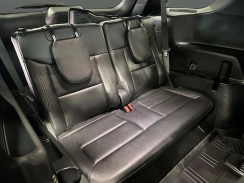 Used 2020 Ford Explorer ST w/ ST Street Pack image 38