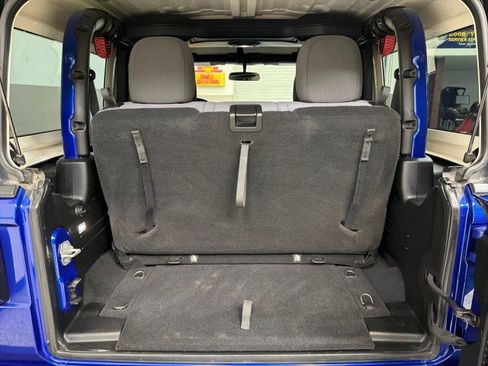 Used 2018 Jeep Wrangler Sport image 41