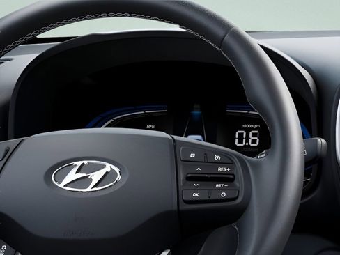 New 2026 Hyundai Venue SEL FWD image 14