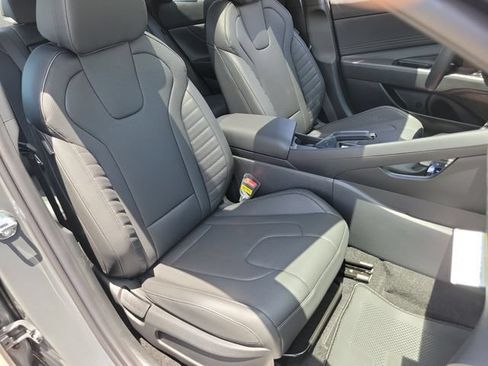 New 2026 Hyundai Elantra SEL Sport FWD image 22