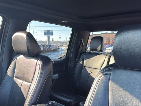 Used 2022 Ford F350 Lariat image 17
