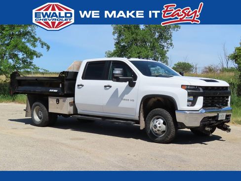 Used 2023 Chevrolet Silverado 3500 W/T w/ WT Convenience Package AWD/4WD image 1