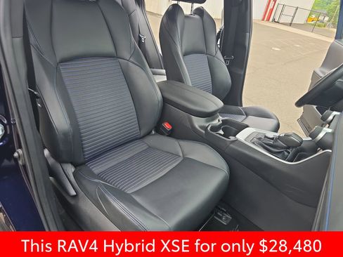Used 2021 Toyota RAV4 XSE w/ XSE Grade Weather Package AWD/4WD image 16