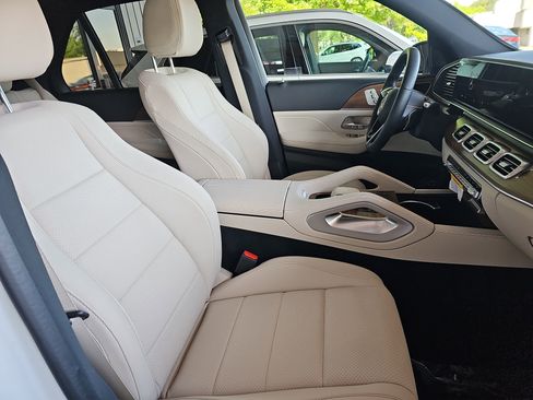 Certified 2026 Mercedes-Benz GLE 350 4MATIC image 11
