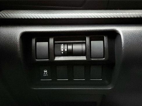 Used 2023 Subaru Impreza 2.0i image 30