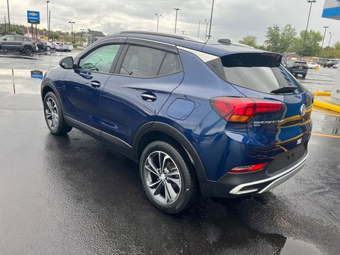 Used 2023 Buick Encore GX Select image 3