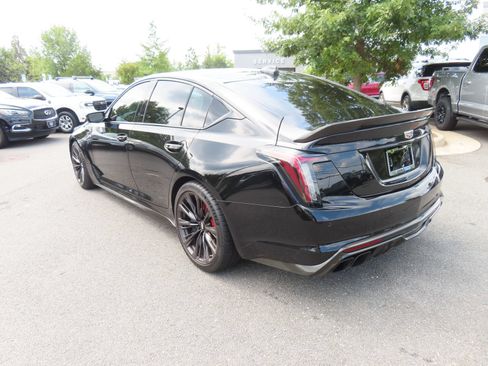 Used 2023 Cadillac CT5 V Blackwing w/ Carbon Fiber Package 2 RWD image 7