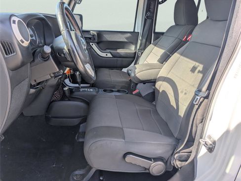 Used 2012 Jeep Wrangler Arctic image 12